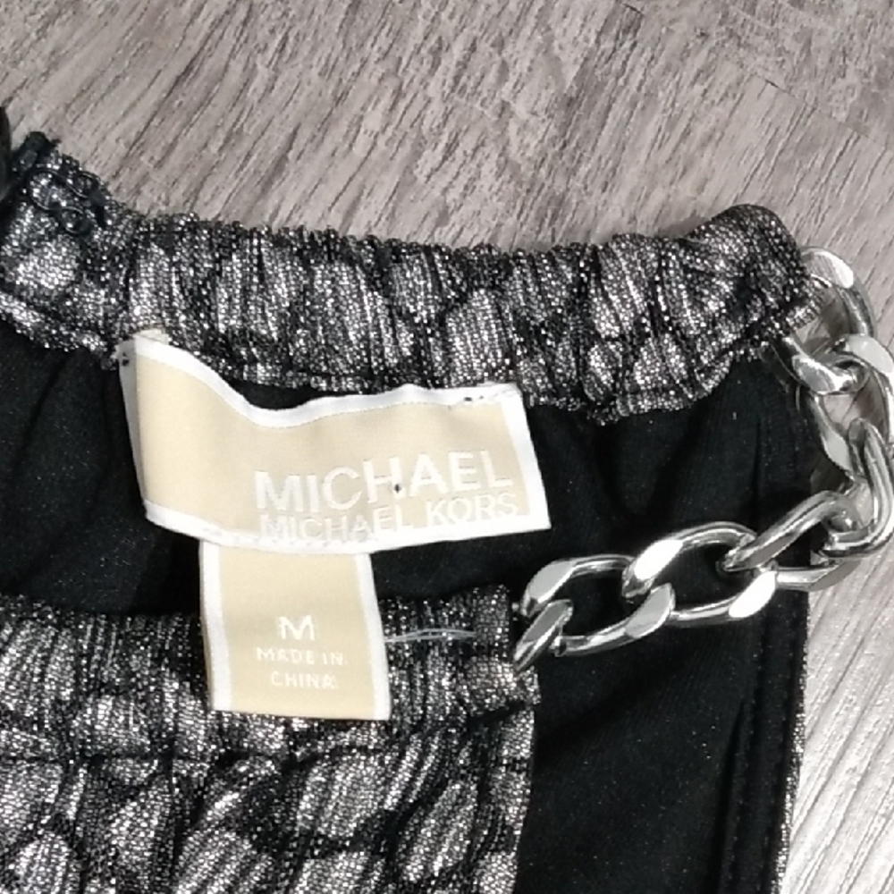 Michael Kors Elegant Silver and Black Dress With Chain Detail At Neckline - Picture 3 of 7